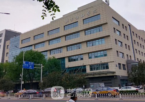 曾昂醫(yī)生隆鼻手術(shù)費(fèi)用多
