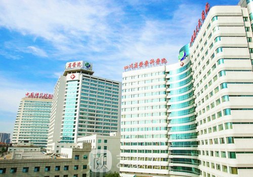 四川省人民醫(yī)院隆胸怎么
