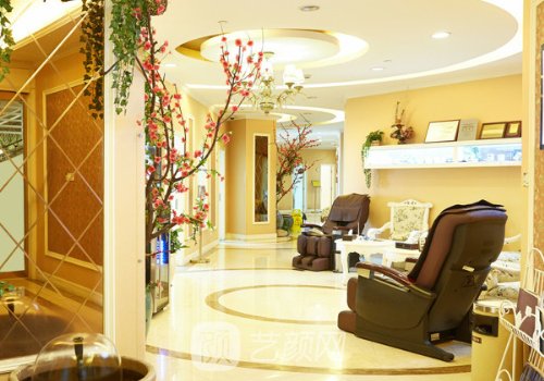 濰坊華央創(chuàng)和醫(yī)療美容醫(yī)