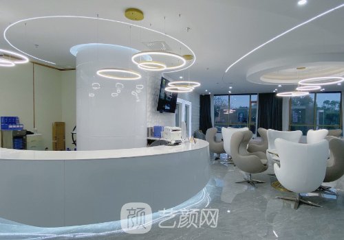 長(zhǎng)沙葉甄美整形失敗案例