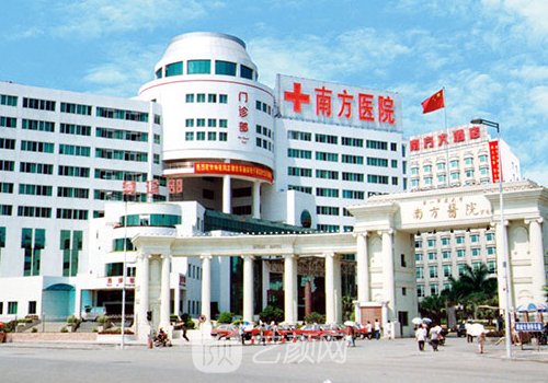 廖云君隆胸怎么樣?技術(shù)穩(wěn)