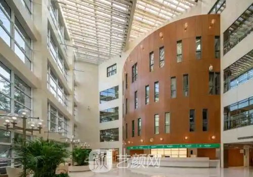 北京協(xié)和醫(yī)院雙眼皮醫(yī)生